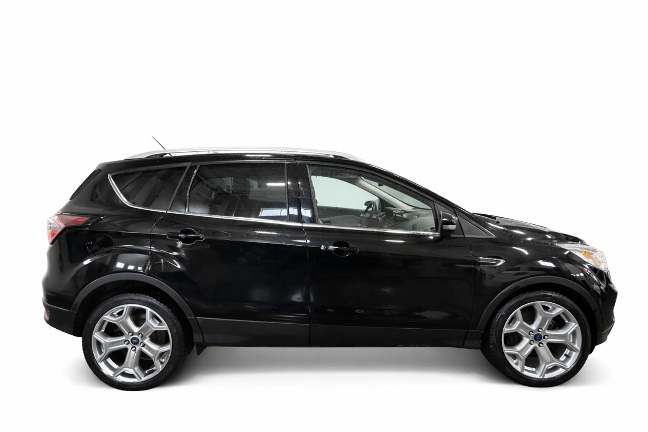 Ford Escape Titanium 4WD 2017