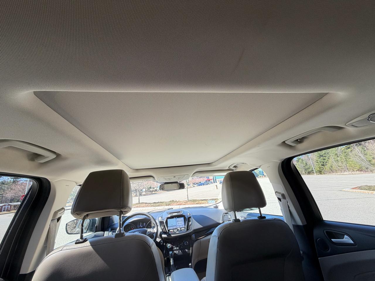 Ford Escape Titanium 4WD 2017