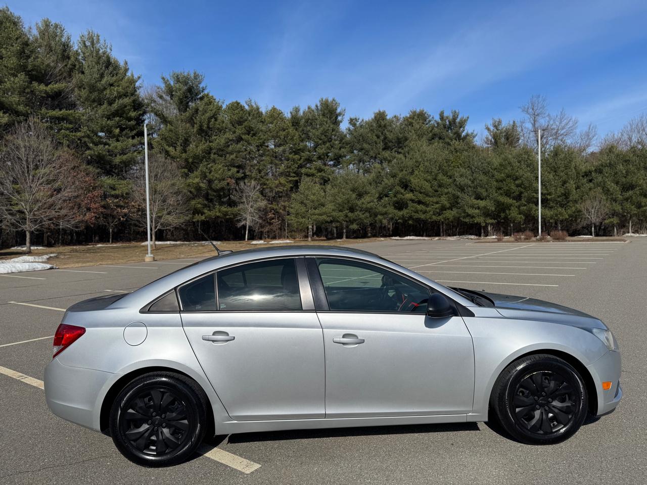 Chevrolet Cruze LS Manual 2013