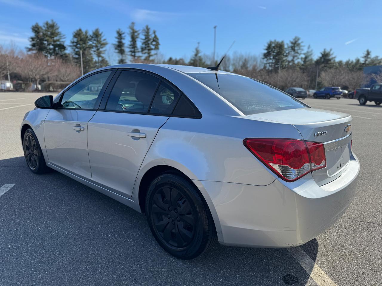 Chevrolet Cruze LS Manual 2013