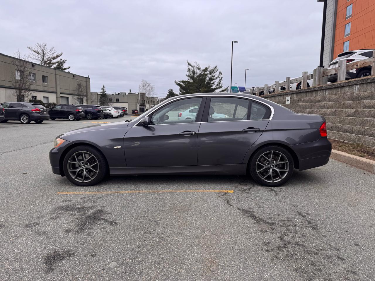 BMW 3-Series 335i 2007