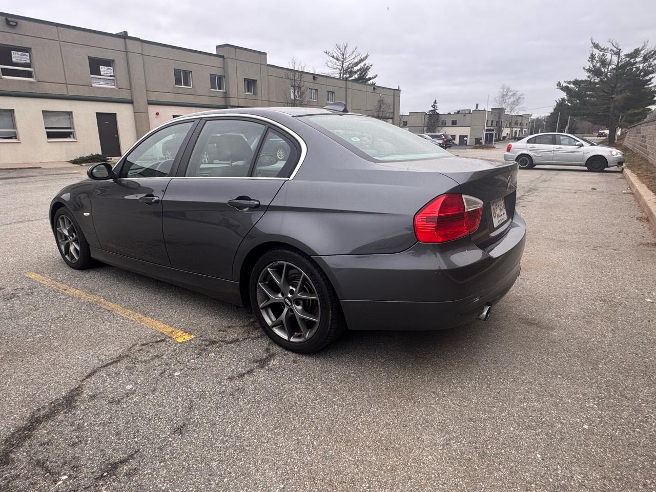 BMW 3-Series 335i 2007