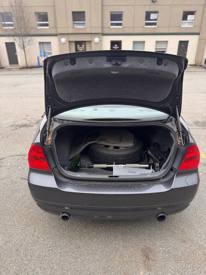 BMW 3-Series 335i 2007