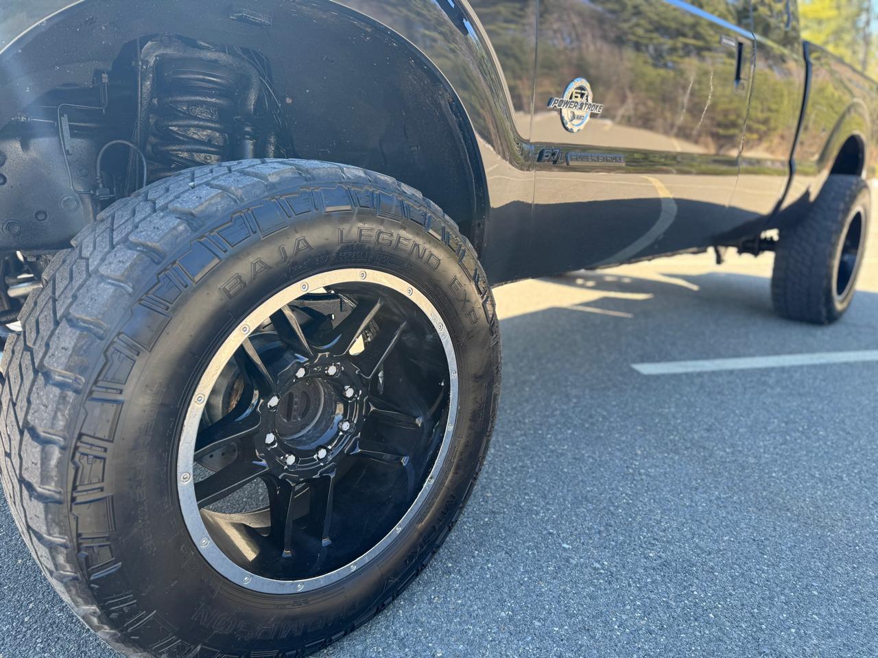 Ford F-350 SD XLT SuperCab Long Bed 4WD 2011