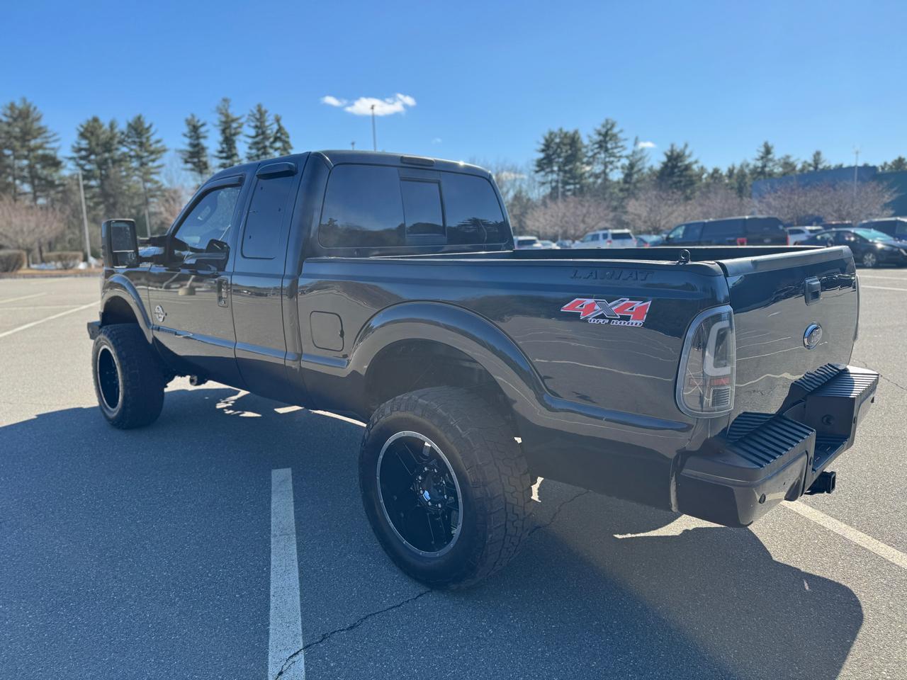 Ford F-350 SD XLT SuperCab Long Bed 4WD 2011