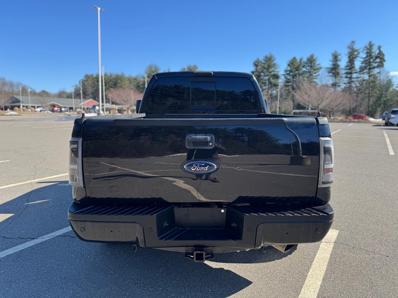 Ford F-350 SD XLT SuperCab Long Bed 4WD 2011