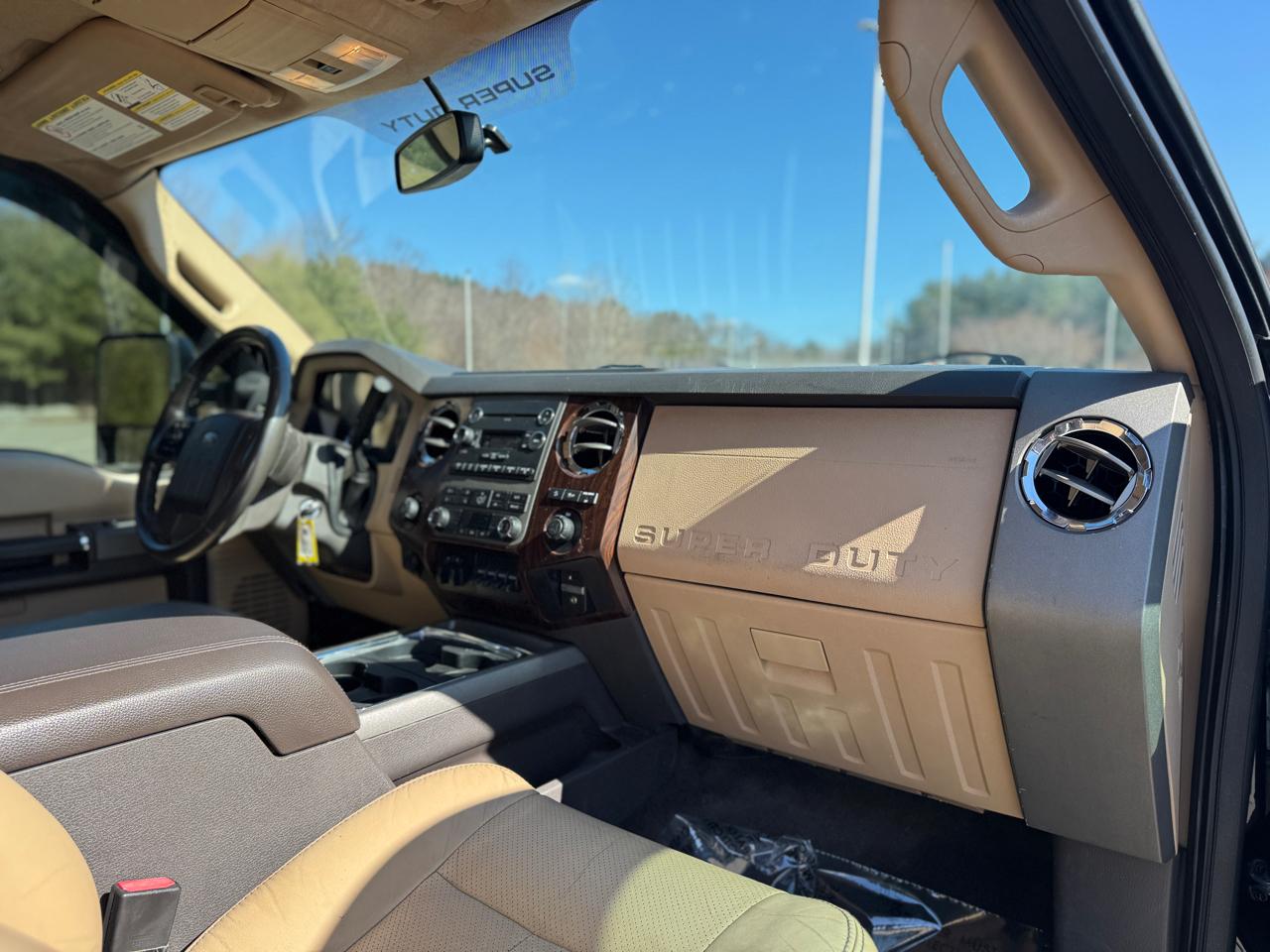 Ford F-350 SD XLT SuperCab Long Bed 4WD 2011