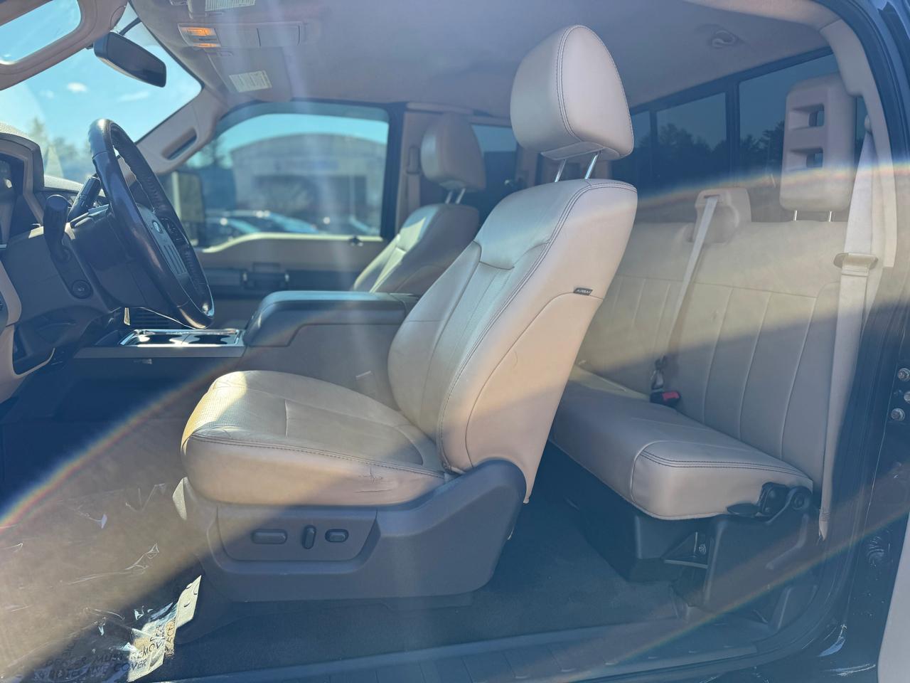 Ford F-350 SD XLT SuperCab Long Bed 4WD 2011