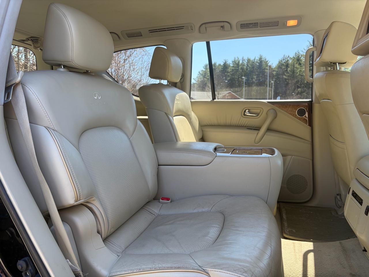 Infiniti QX80 4WD 2014