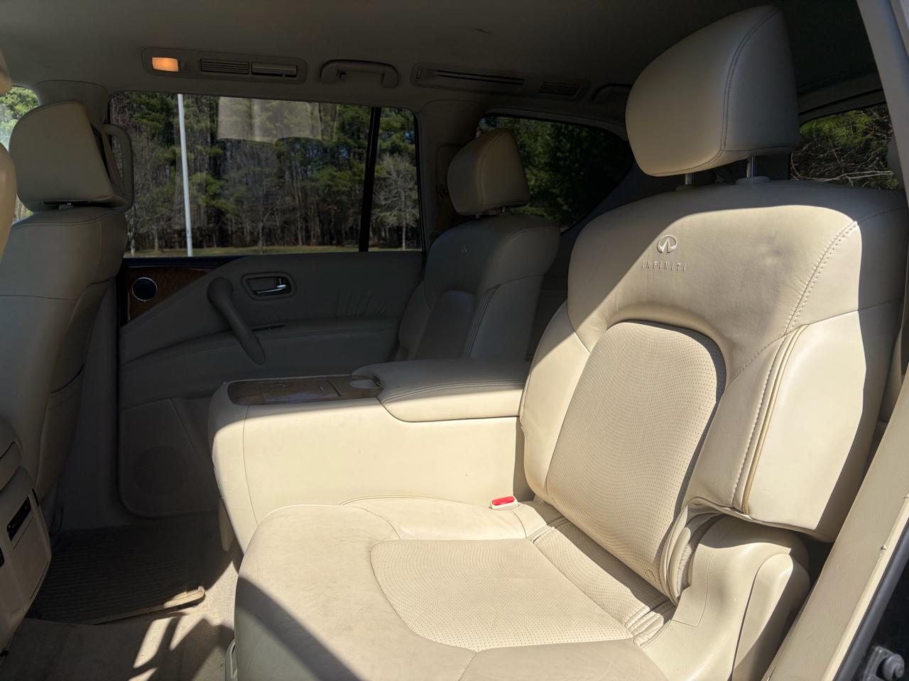 Infiniti QX80 4WD 2014