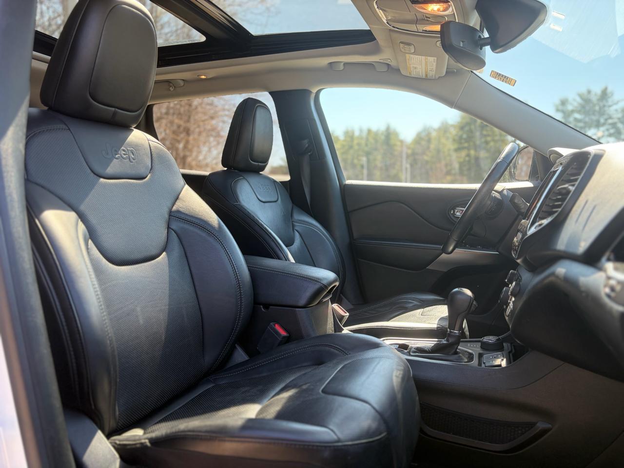 Jeep Cherokee  2019
