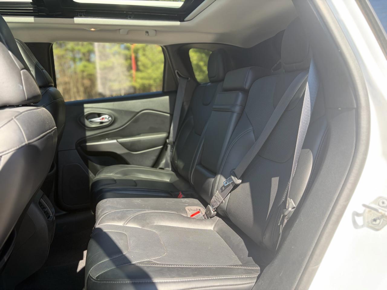Jeep Cherokee  2019