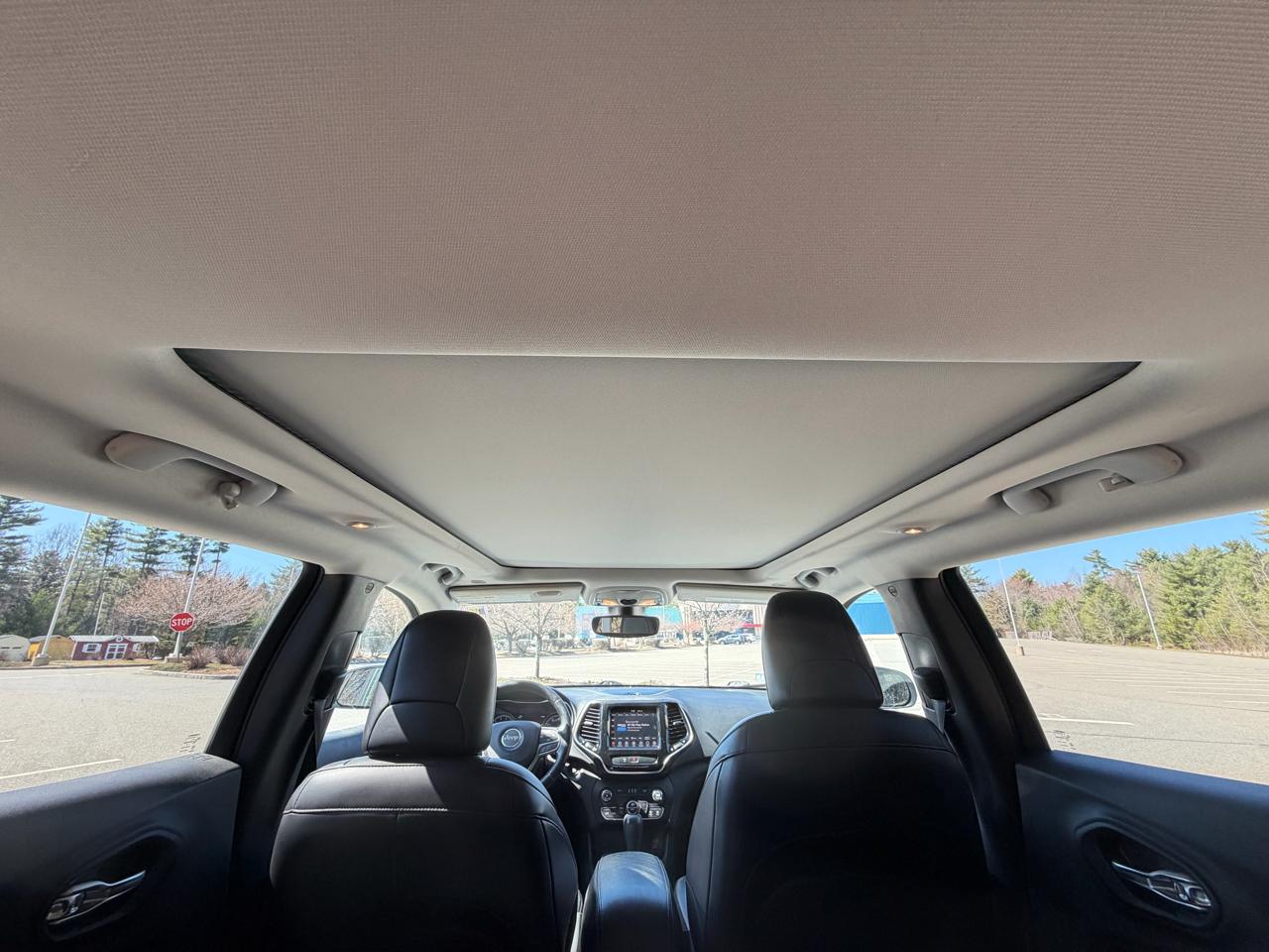 Jeep Cherokee  2019