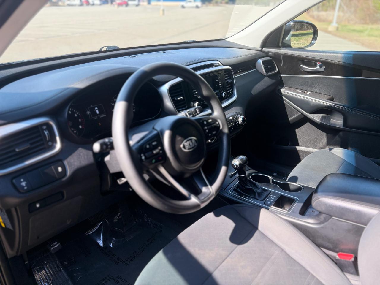 Kia Sorento LX V6 AWD 2016