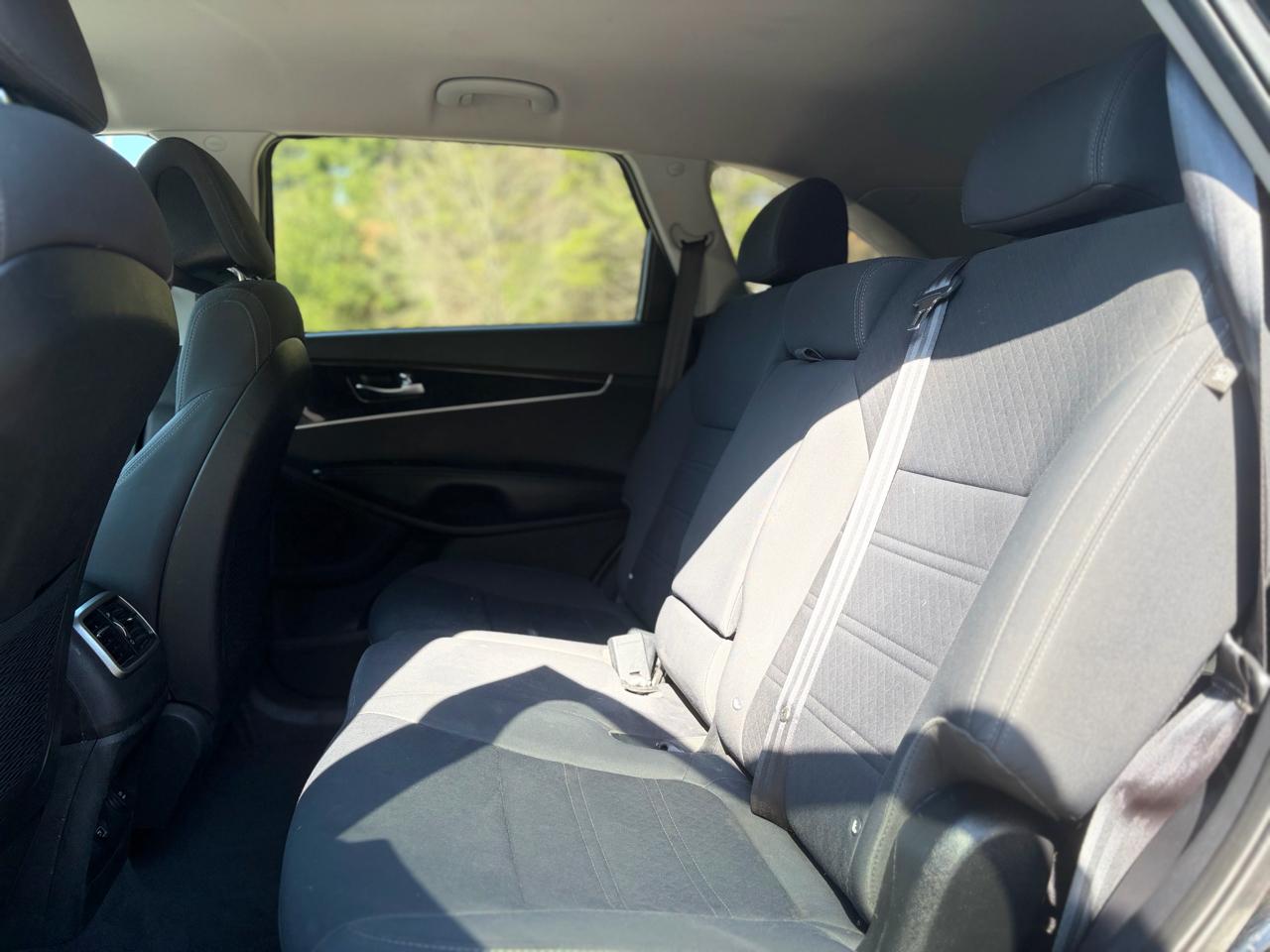 Kia Sorento LX V6 AWD 2016