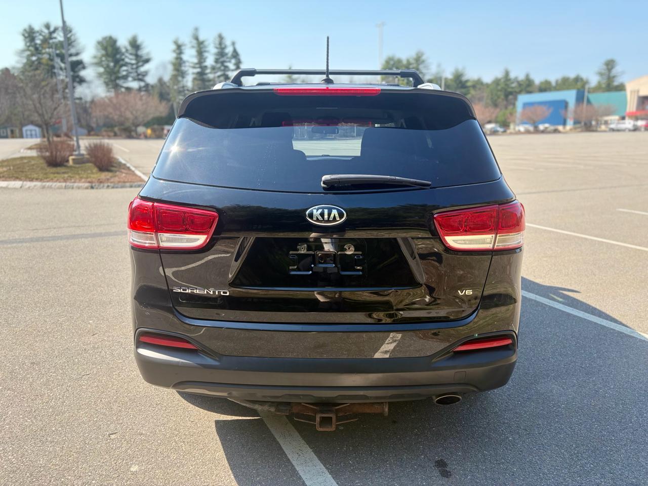 Kia Sorento LX V6 AWD 2016