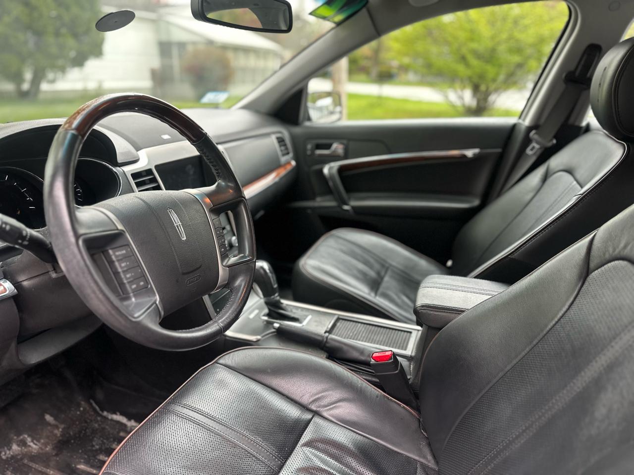Lincoln MKZ AWD 2012