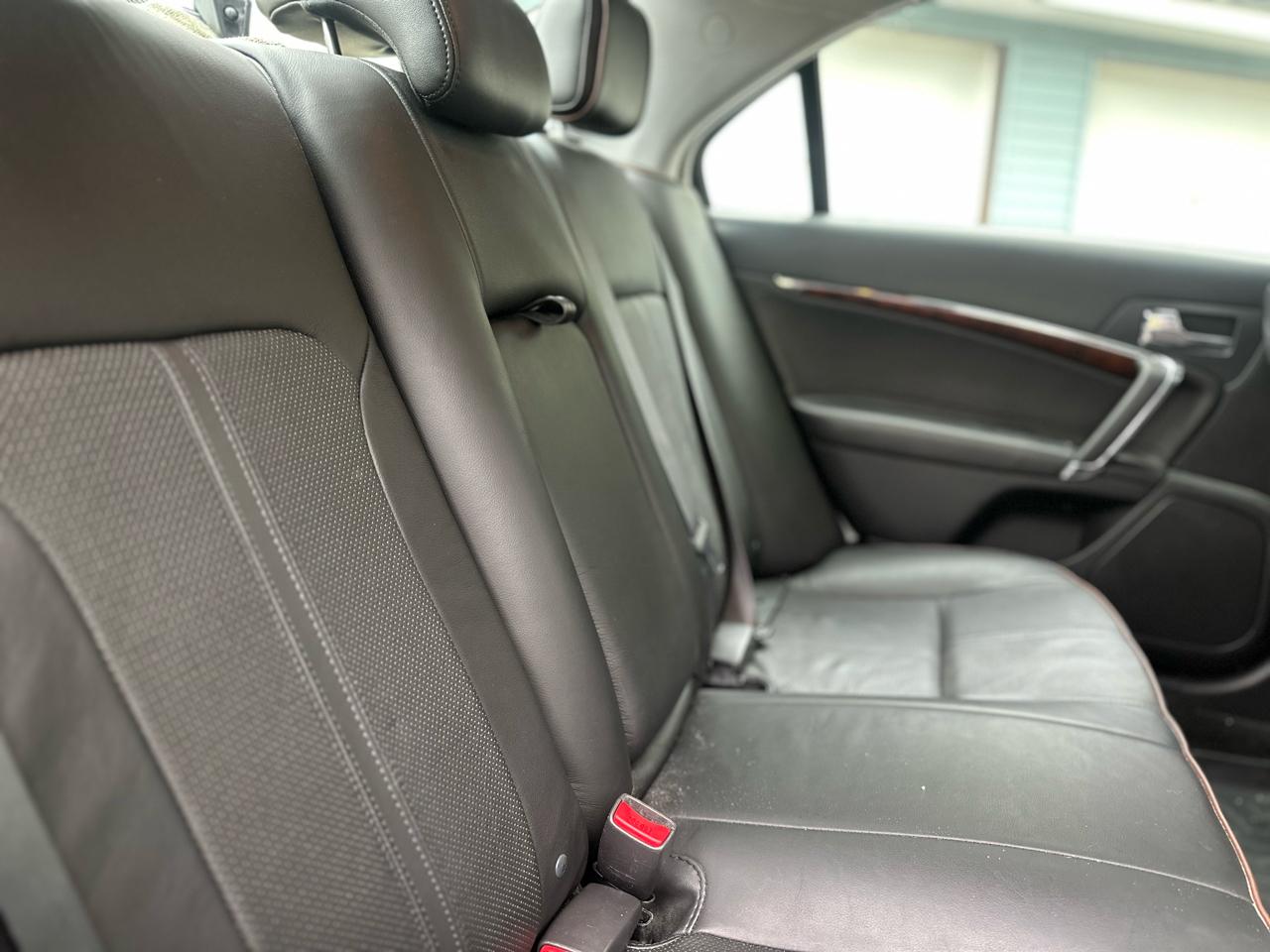 Lincoln MKZ AWD 2012