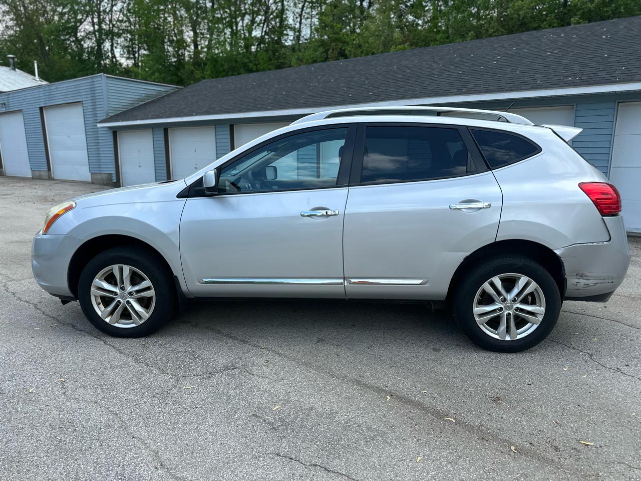 Nissan Rogue SV AWD 2013