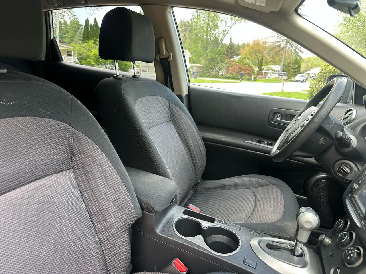 Nissan Rogue SV AWD 2013