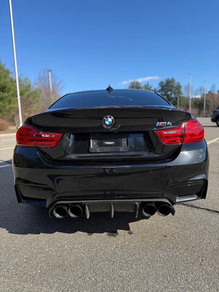 BMW M4 Coupe 2016