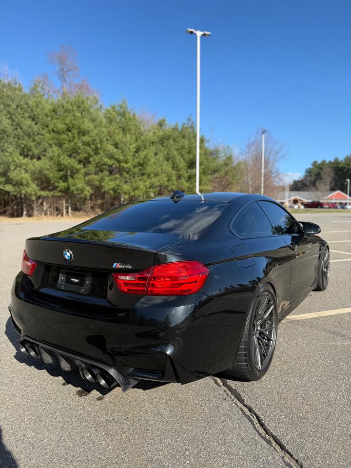 BMW M4 Coupe 2016