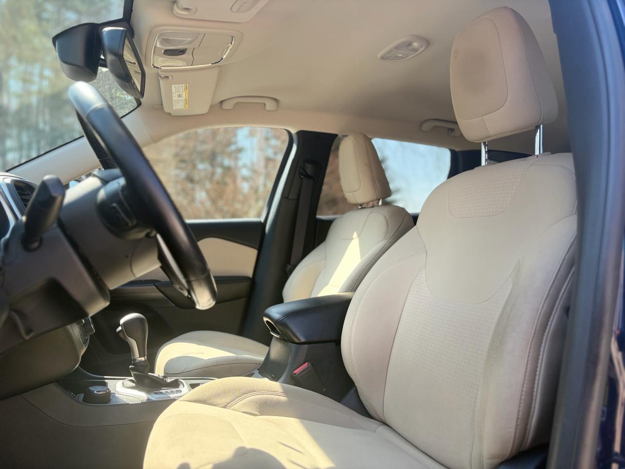 Jeep Cherokee Latitude 4WD 2015