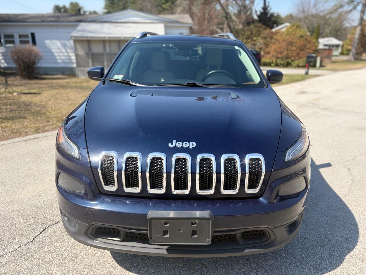Jeep Cherokee Latitude 4WD 2015