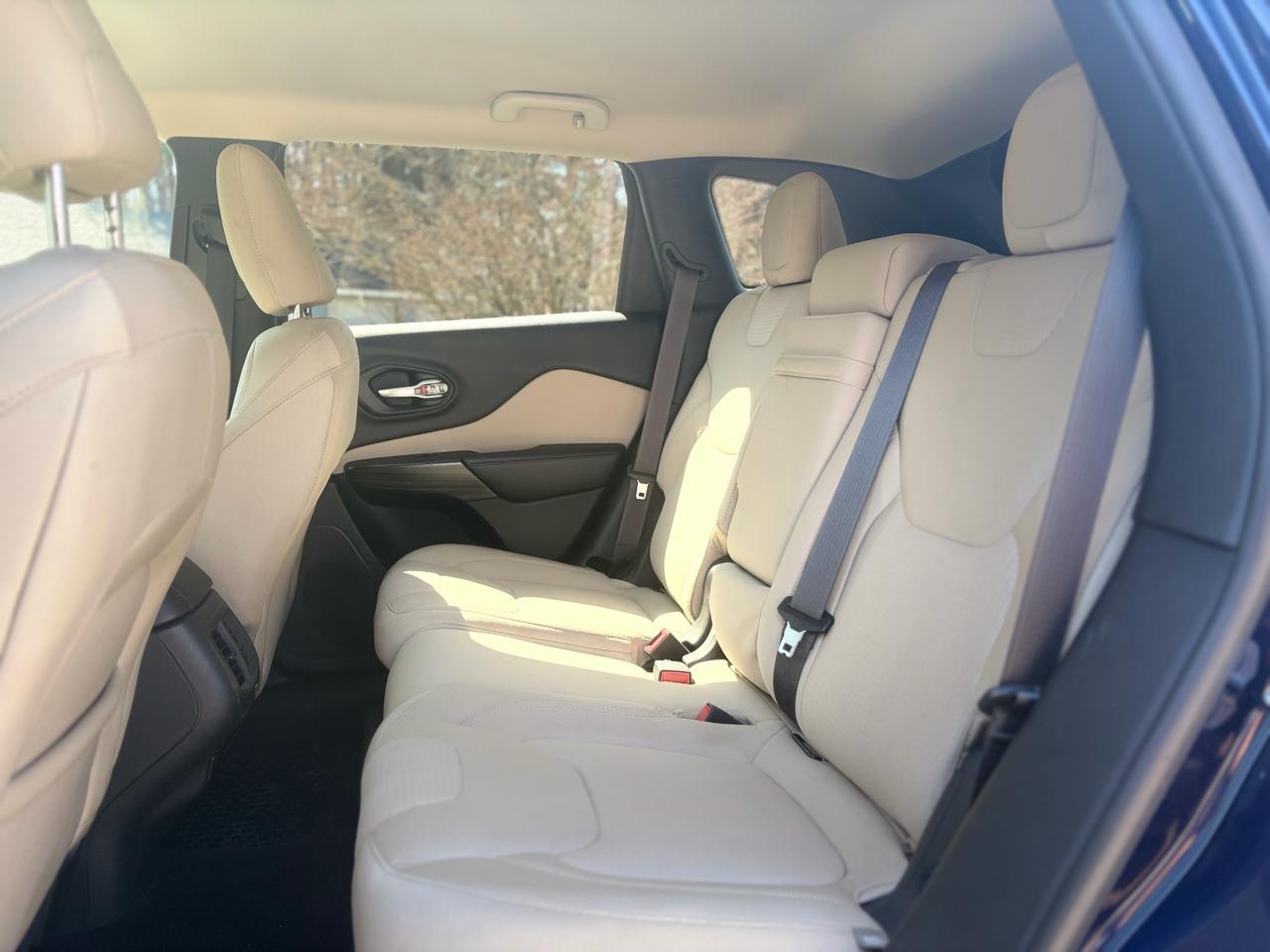 Jeep Cherokee Latitude 4WD 2015