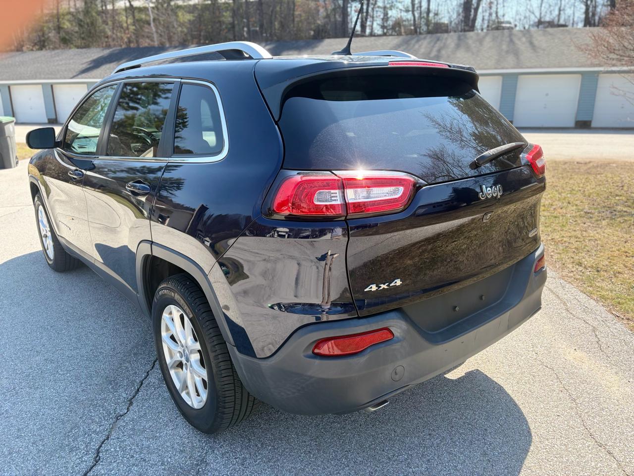 Jeep Cherokee Latitude 4WD 2015