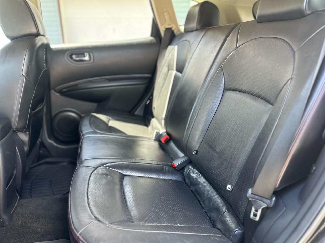 Nissan Rogue SV AWD 2012