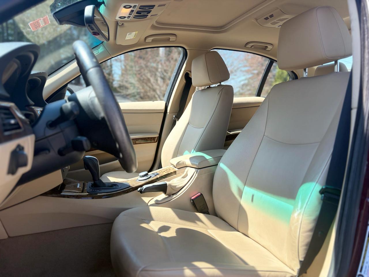 BMW 3-Series 328xi 2008