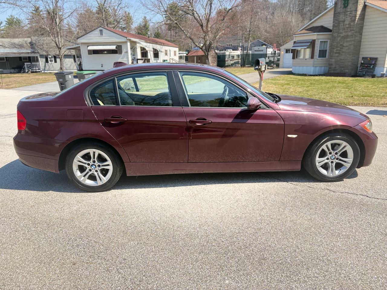 BMW 3-Series 328xi 2008