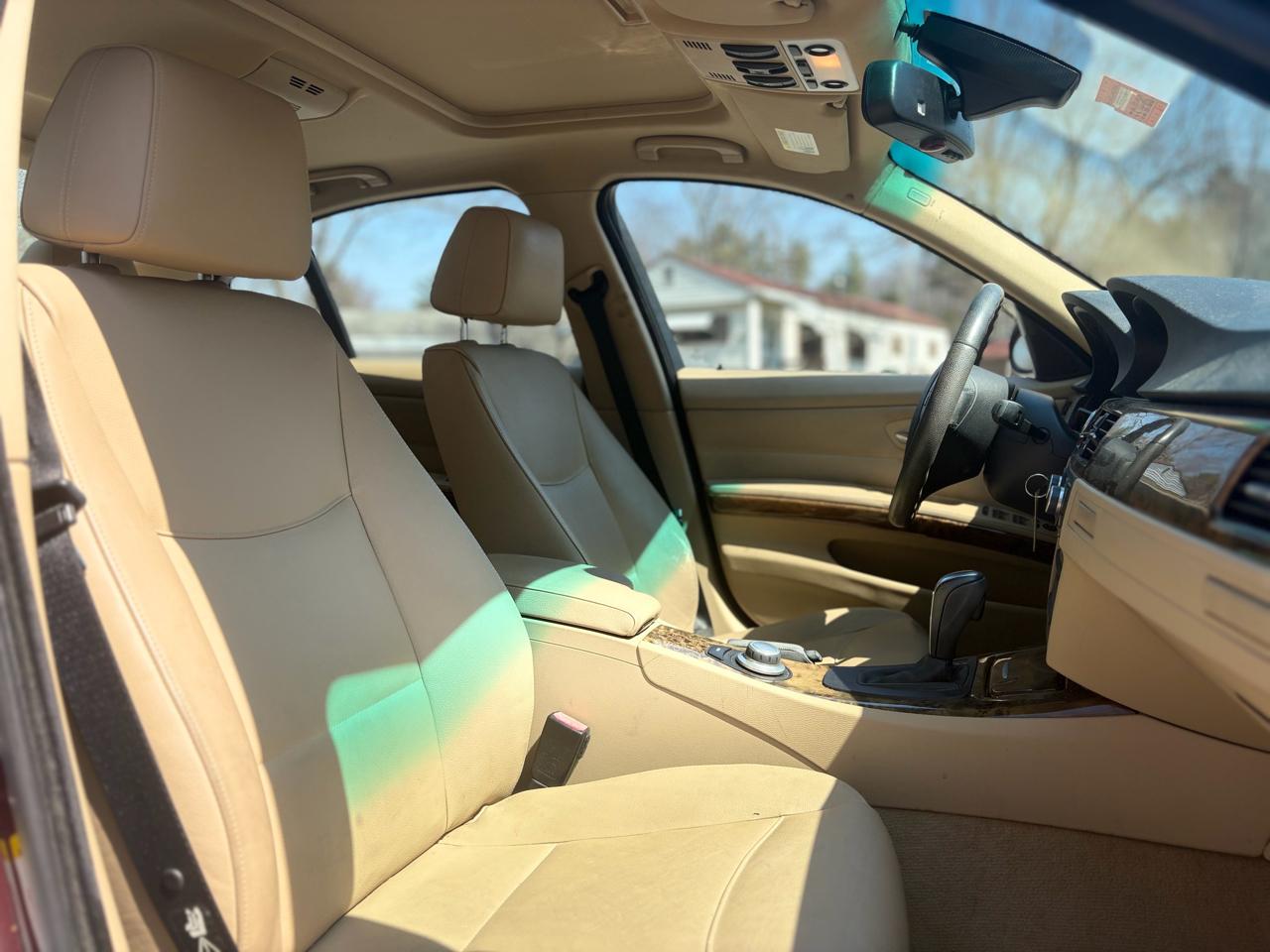 BMW 3-Series 328xi 2008