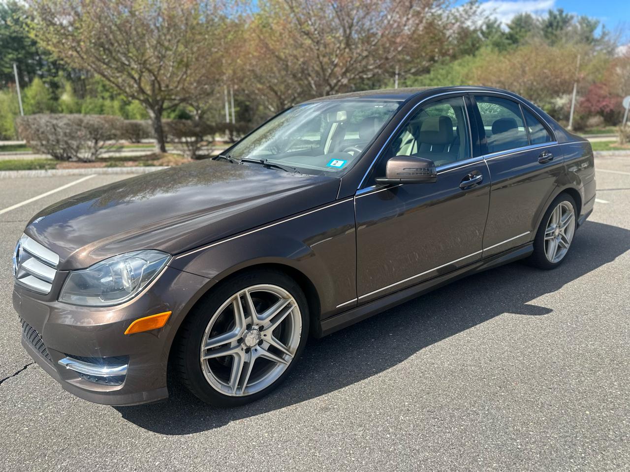 Mercedes-Benz C-Class C300 4MATIC Sport Sedan 2013