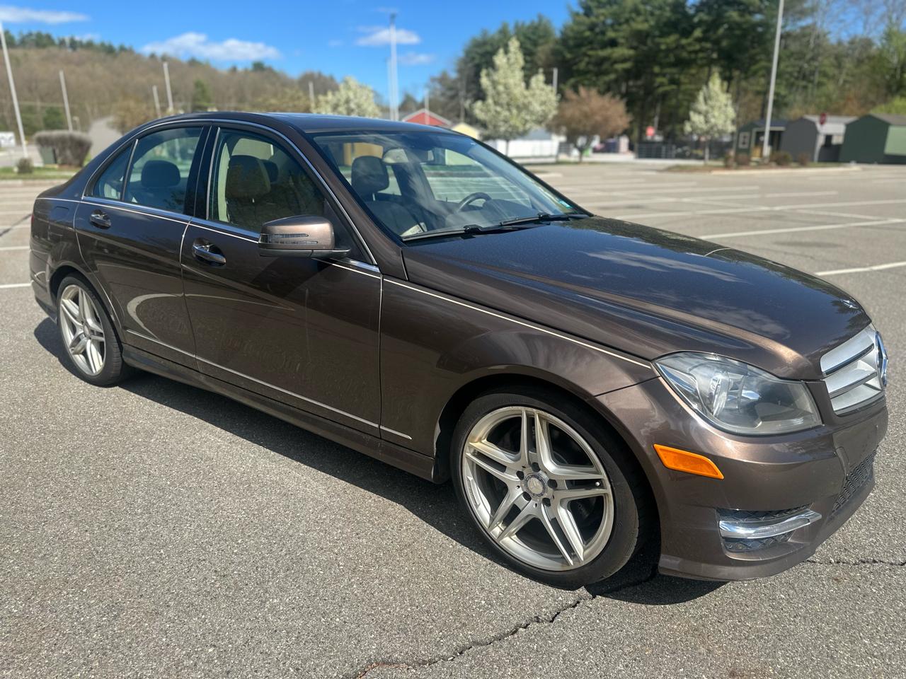 Mercedes-Benz C-Class C300 4MATIC Sport Sedan 2013
