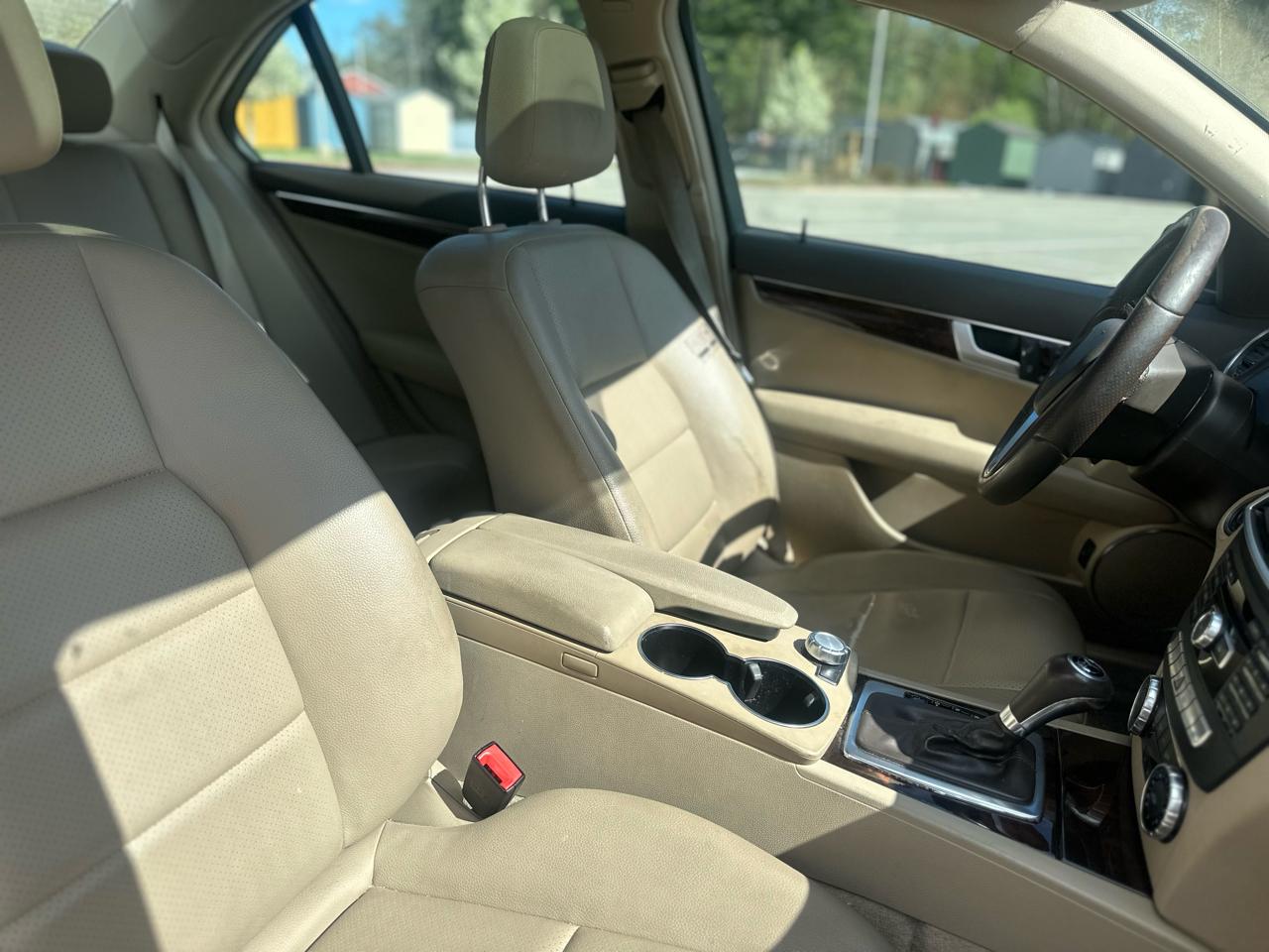 Mercedes-Benz C-Class C300 4MATIC Sport Sedan 2013