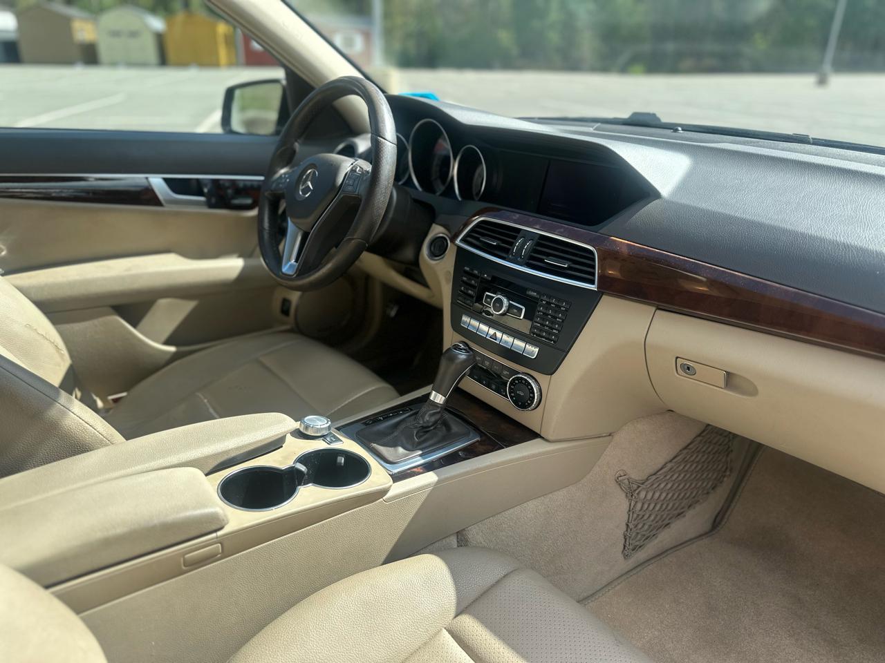 Mercedes-Benz C-Class C300 4MATIC Sport Sedan 2013