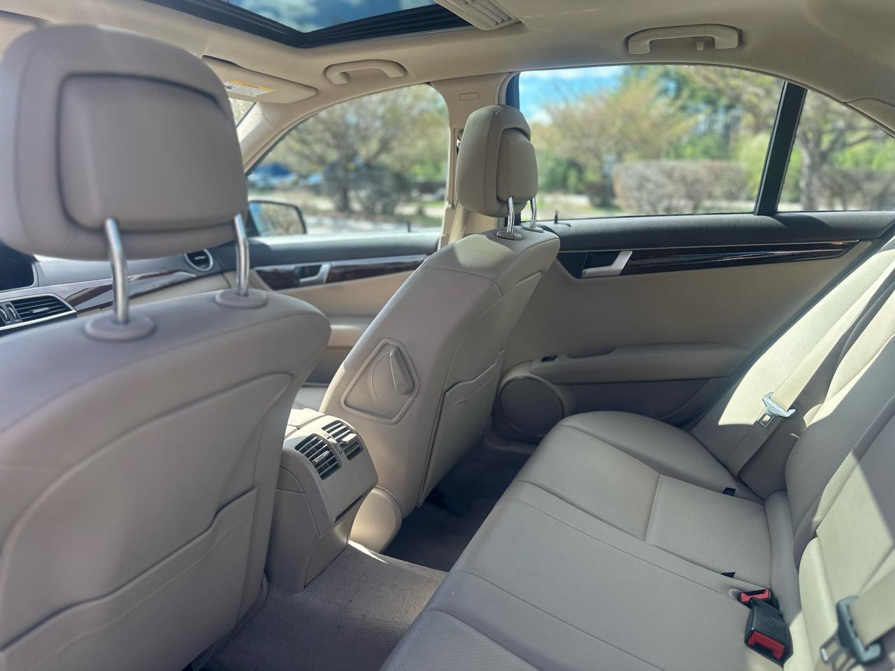 Mercedes-Benz C-Class C300 4MATIC Sport Sedan 2013