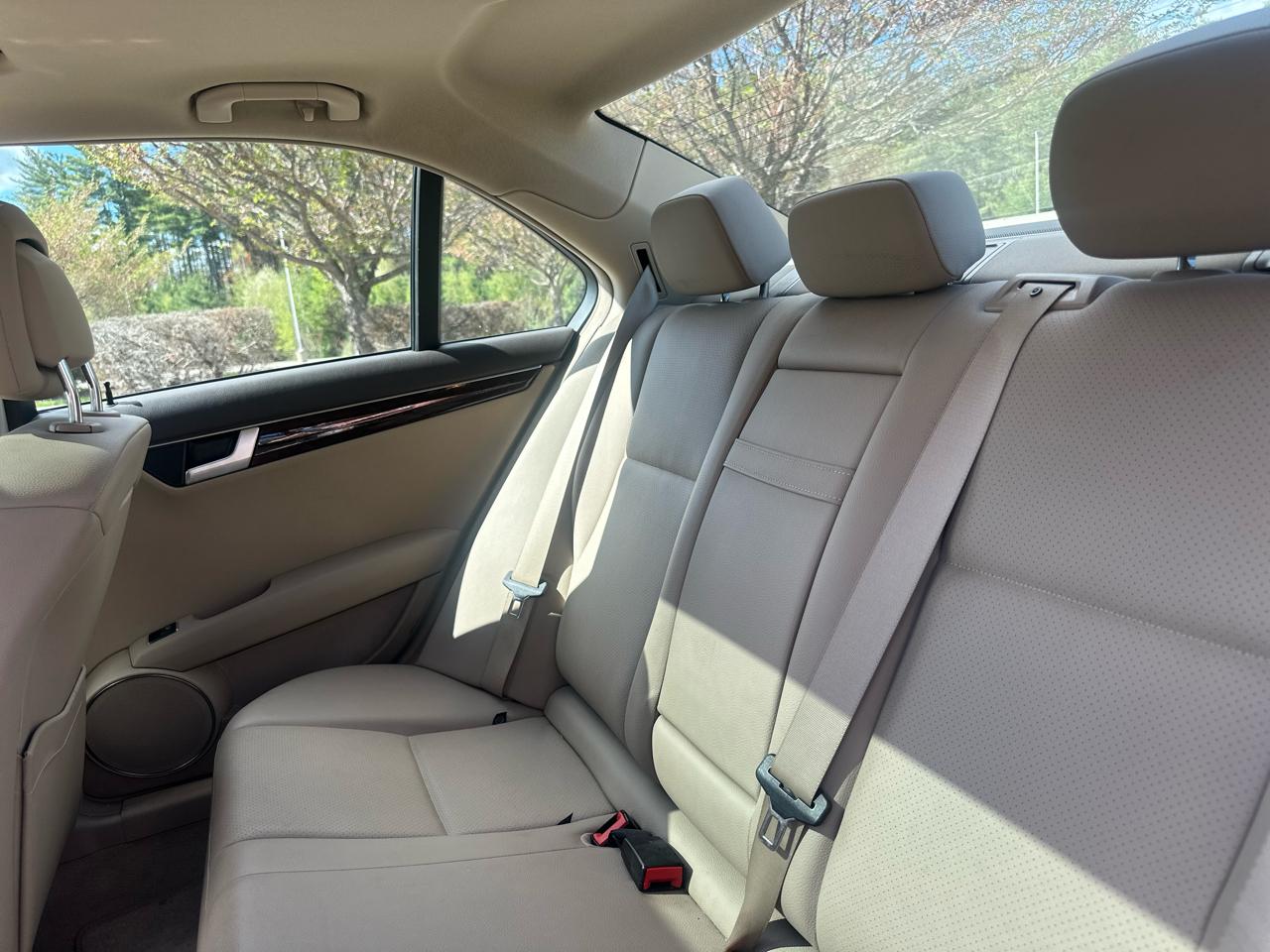 Mercedes-Benz C-Class C300 4MATIC Sport Sedan 2013