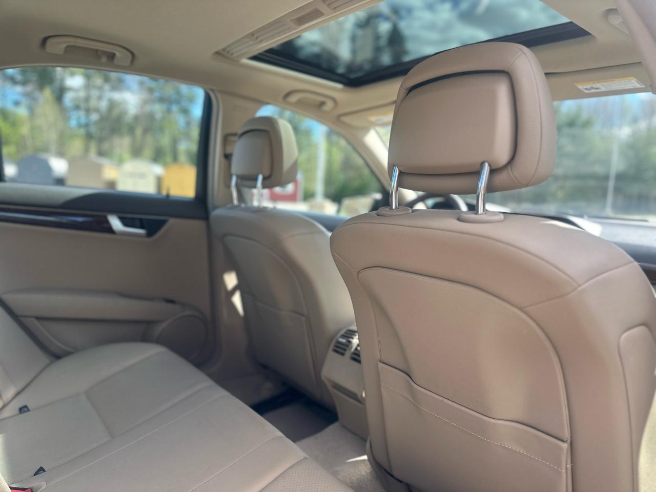 Mercedes-Benz C-Class C300 4MATIC Sport Sedan 2013