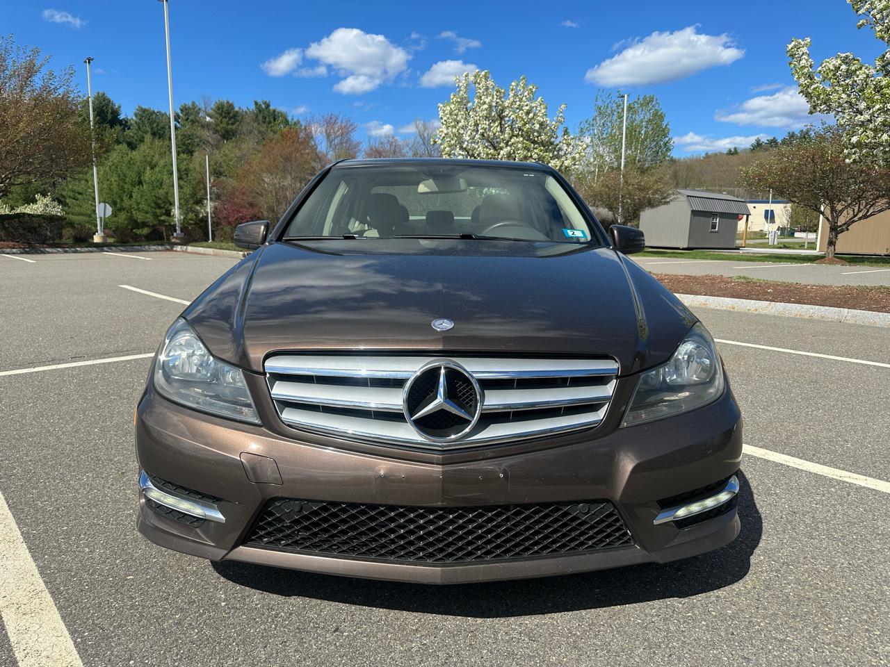 Mercedes-Benz C-Class C300 4MATIC Sport Sedan 2013