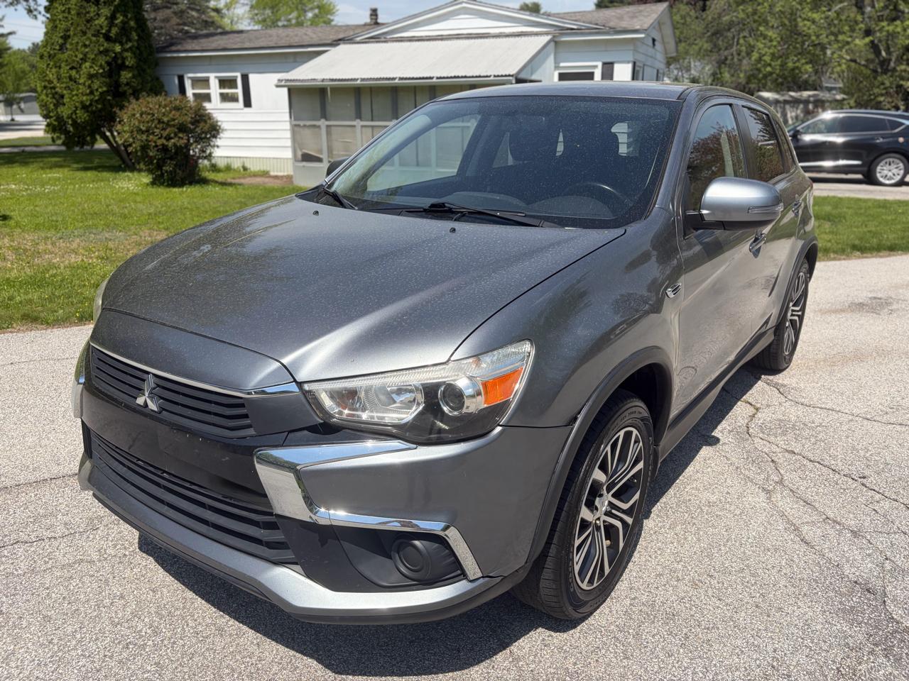 2016 Mitsubishi Outlander Sport 2.4 ES AWC CVT's photo