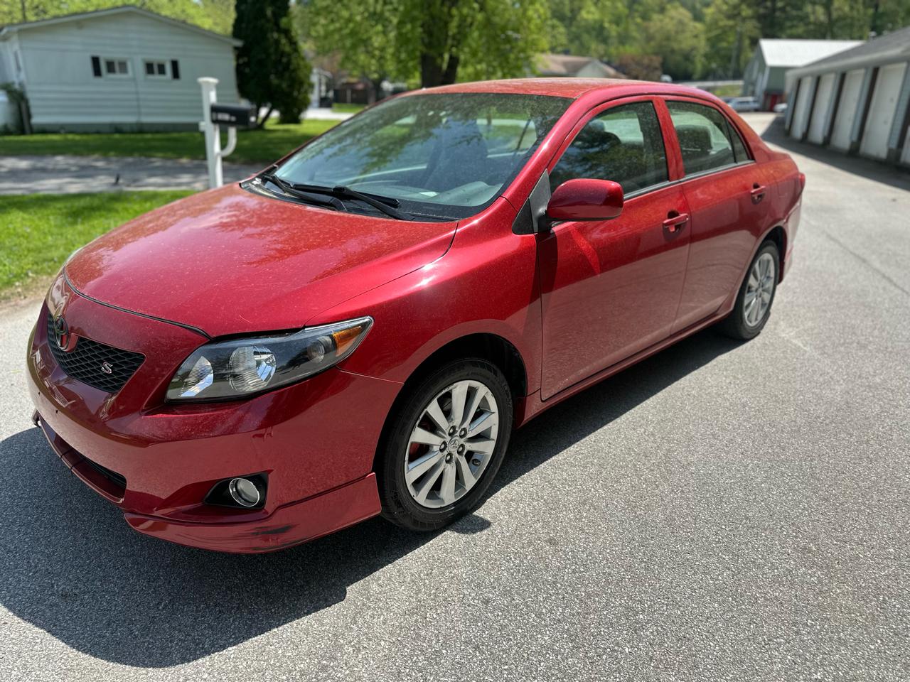2010 Toyota Corolla Base 5-Speed MT