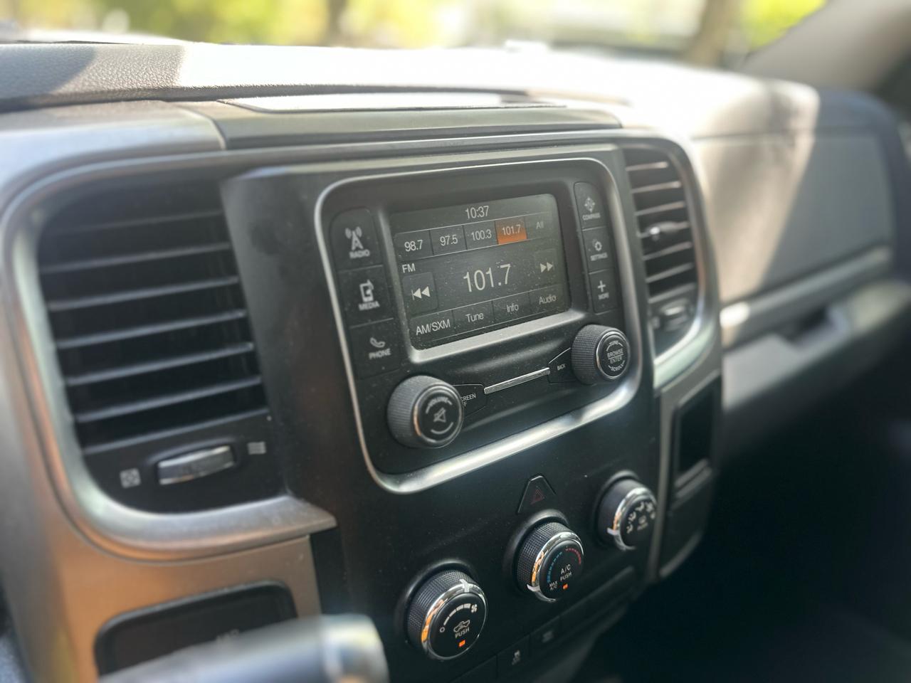 RAM 2500 SLT Crew Cab SWB 4WD 2016