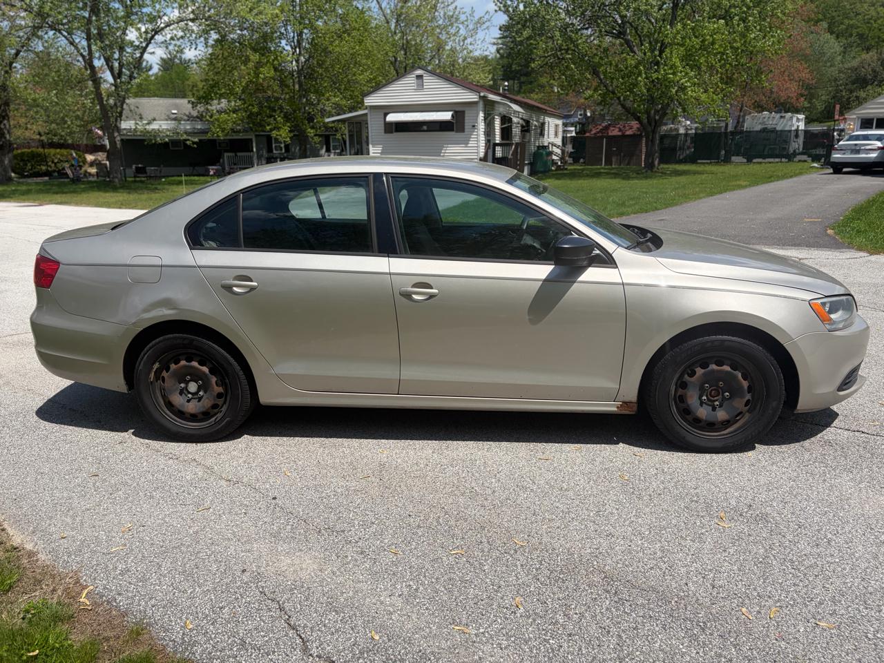 Volkswagen Jetta S 2012