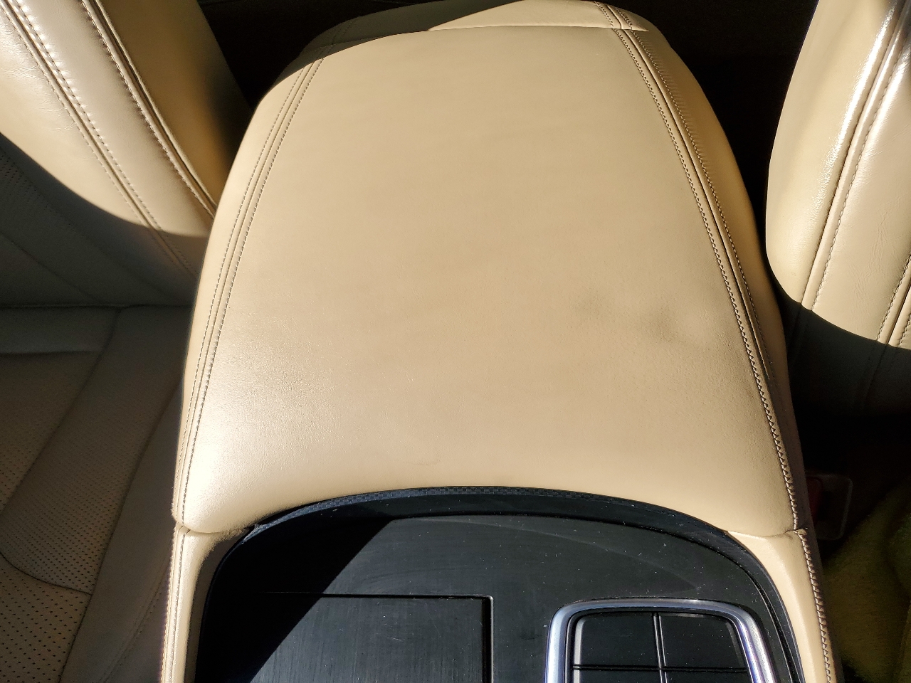 Hyundai Azera 4dr Sdn SE 2016