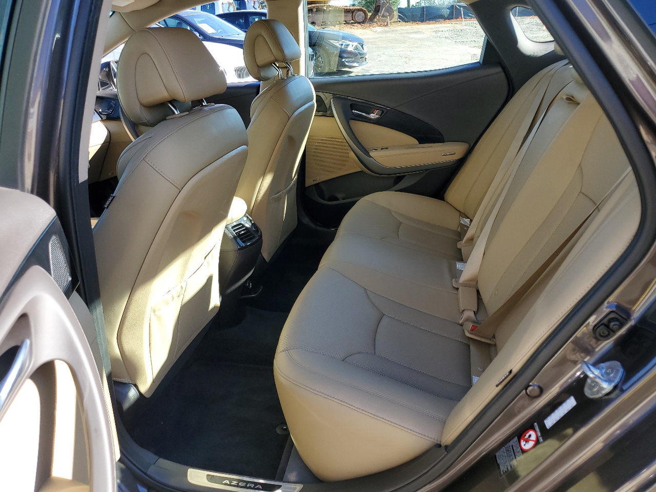 Hyundai Azera 4dr Sdn SE 2016