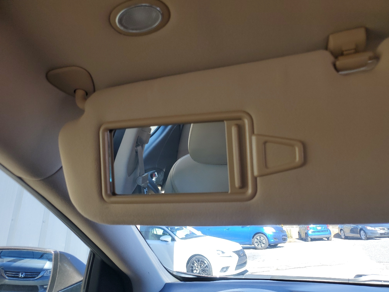 Hyundai Azera 4dr Sdn SE 2016