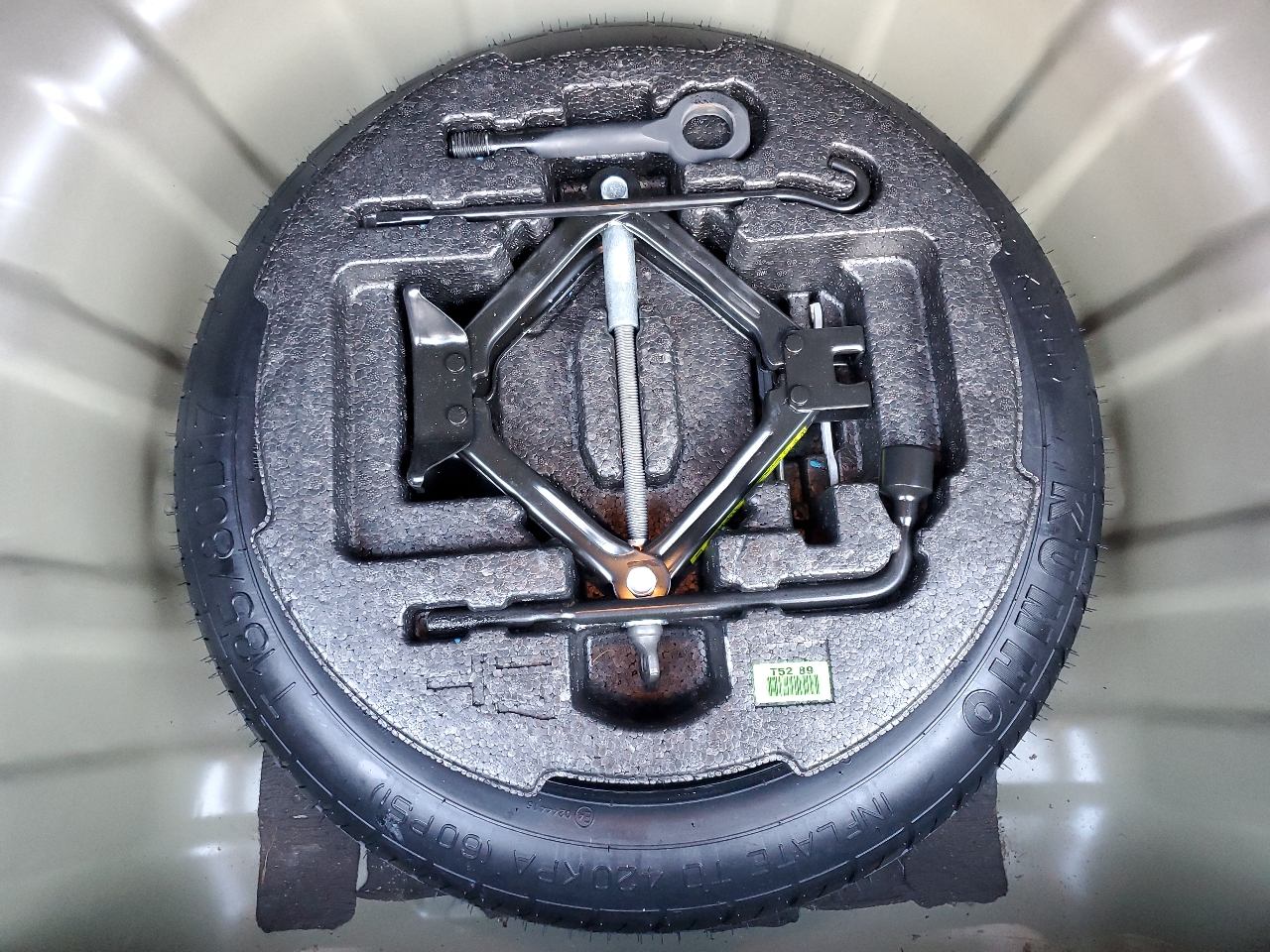 Hyundai Azera 4dr Sdn SE 2016